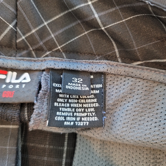 💕 Fila Sport Golf Black & Gray Plaid Shorts Men's Size 32 - Picture 10 of 11